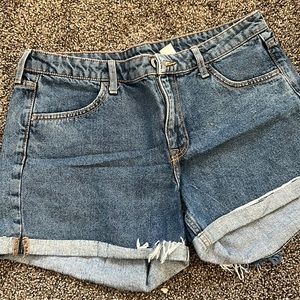 H&M denim shorts